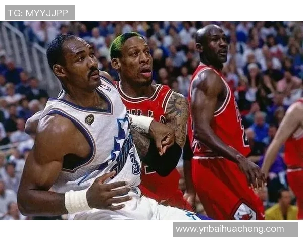 卡尔马龙与罗宾逊的传奇对决：篮球历史上的巅峰时刻解析